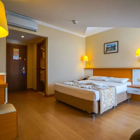 Aes Club Hotel