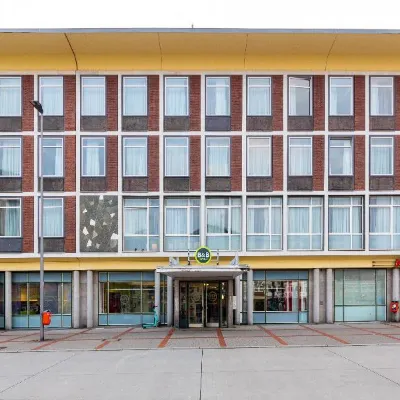 B&B HOTEL Bochum Hbf-Nord Hotels in der Nähe von Starlight Express Theater