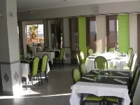 Logis Hotel Restaurant le Mirador - Afhentnings-/afleveringstjenester