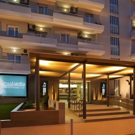 Aparthotel Acualandia