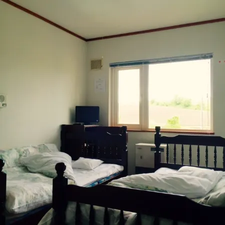 Country House Kaki