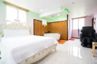 Daebudo the Haebeach Pension