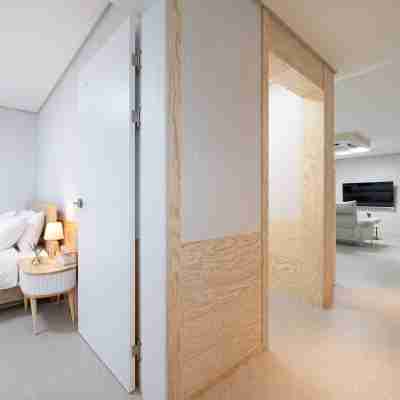 Gyeongju Hathor Pool Villa Rooms