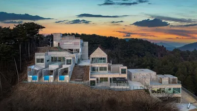 Taean Oaten Pool Villa Hotels in 