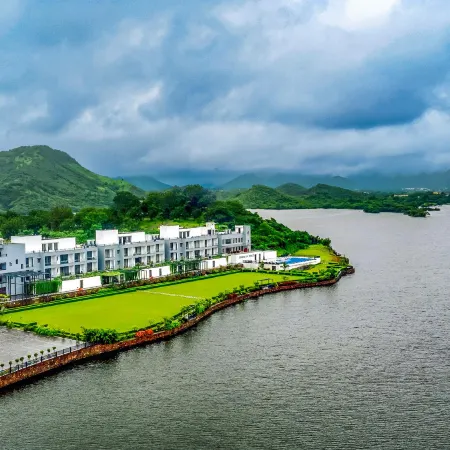 'Zana' Lakeview Resort - Most Scenic Lakeside Resort