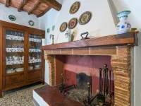Anna's House