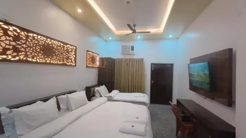 Ratna Hotel & Banquet Hotels in Muzaffarpur