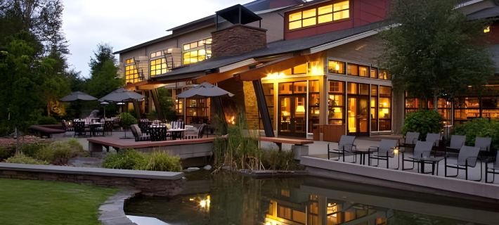 Cedarbrook Lodge Hotels in Seattle