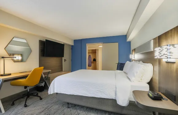 Holiday Inn Express 伯靈頓