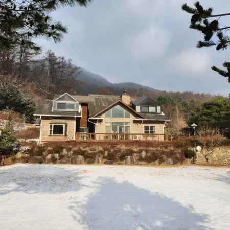 Gwangju Hwadam Pension