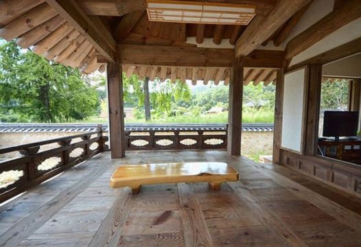 장성 청백한옥펜션