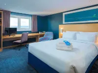 Travelodge London Kingston Upon Thames Hotels near Hampton Wick