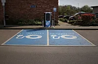Holiday Inn Express NUNEATON by IHG - parking