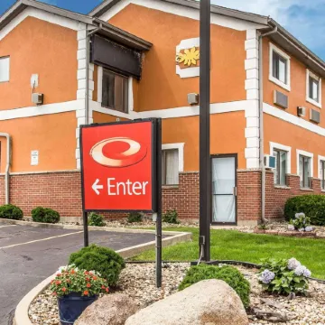 Econo Lodge Cedar Rapids South