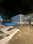 Cozy House with Swimming Pool Near City Center No1