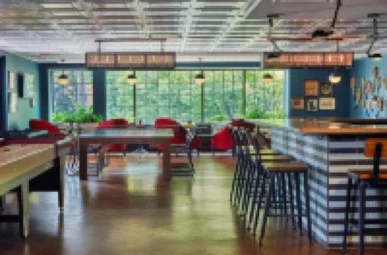 แกรดูเอท บาย ฮิลตัน ชาร์ลอตส์วิลล์