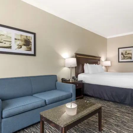 Best Western Plus Lake Worth Inn  Suites