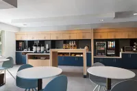 TownePlace Suites College Station - breakfast