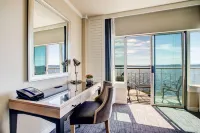 The Woodmark Hotel & Still Spa Hotels in Kirkland