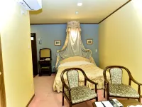 British House Rondo Hotels near Takaku Station