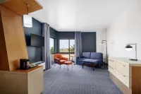 คอร์ทยาร์ด สนามบินฟีนิกซ์ เมซาเกทเวย์