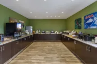 MainStay Suites Bowling Green North - breakfast