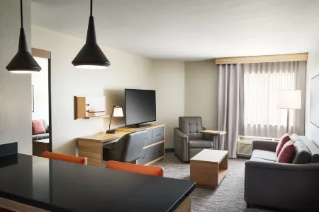 Candlewood Suites Milwaukee Airport-Oak Creek