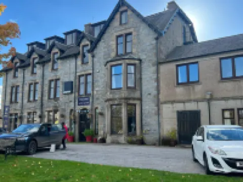 Hotel Square Hotels in Ballindalloch