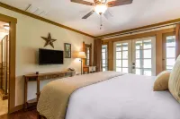 Sierra Sky Ranch Hotels in Oakhurst