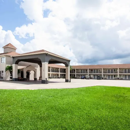 Days Inn by Wyndham Sulphur La
