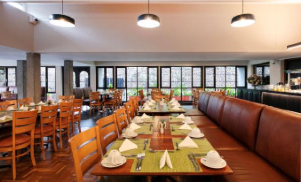 Hotel 224 & Apartments