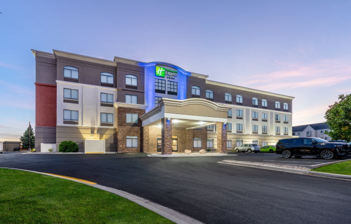 Holiday Inn Express & Suites CHEYENNE by IHG