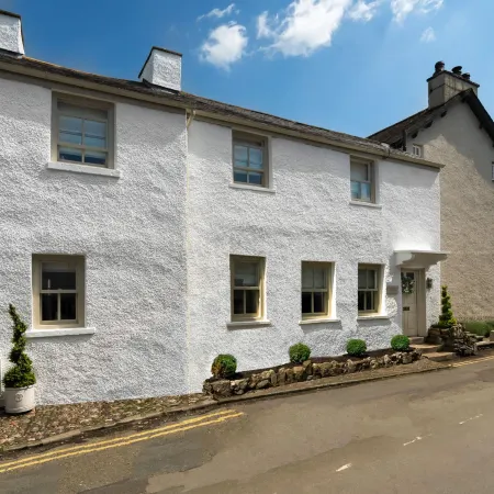 Wharton Cottage, Cartmel, Lake District Retreat - Ridgestone