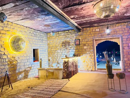 Anaya Desert Camp Отели в г. Сэм