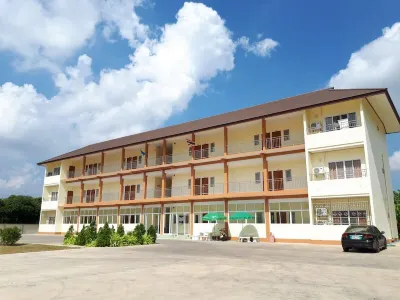 Wattana House Thayang Phetchaburi Hotels in Amphoe Tha Yang