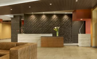 The Broadway Columbia - a DoubleTree by Hilton