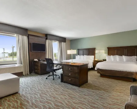 แฮมป์ตัน อินน์แอนด์สวีทส์ กัลฟ์พอร์ต ไอ-10 โรงแรมในกัลฟ์พอร์ต