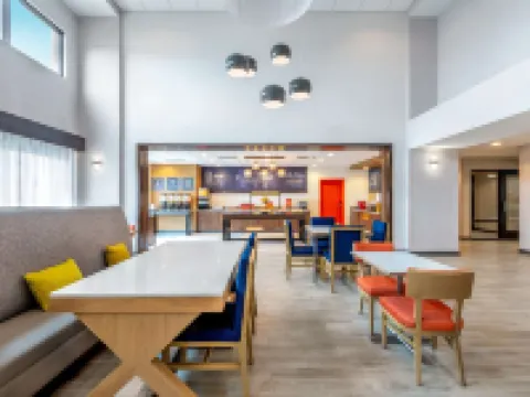 ハンプトン イン & スイーツ コディ コーディのホテル