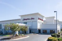 Hampton Inn Mt. Airy Hotels in Mount Airy