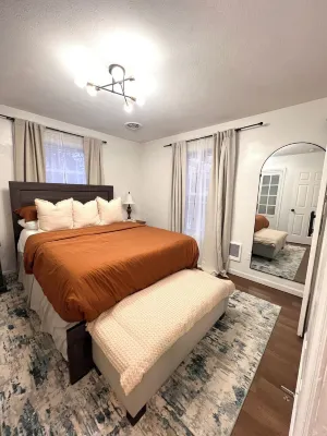 Cozy Pocono Winter Escape 3BD 2BA w/ Fireplace