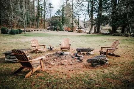 One of a Kind Meadowstream Lodge for 10 Walk Downtown SwimSpa Pool Hot Tub Combo