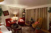 Nostalgic Retro Rectory Ranch House