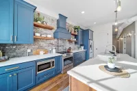 Knoxtopia: BRAND-NEW Downtown Knoxville Condo in Historic Century Building