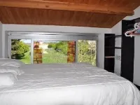 Oléron island large house with private no overlooking, garden near to the ocean Hotels in Saint-Pierre-d'Oleron