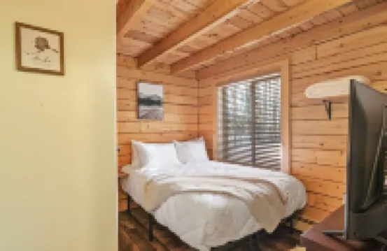 Dreamy 2 Bed Cabin #2 - Alaska Kenai Getaway Hotels in Sterling