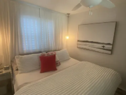 Unobstructed Ocean Views ! A Beautiful Montauk Getaway