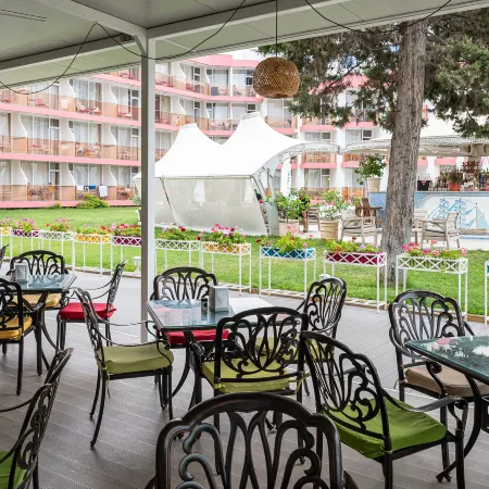 Flamingo Beach Hotel
