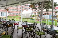 Flamingo Beach Hotel - Gym