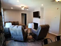 Fisherman's Haven Hotels in McLean County