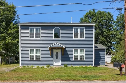 Summer Getaway, 4-Br, Sleeps 14, Large Yard